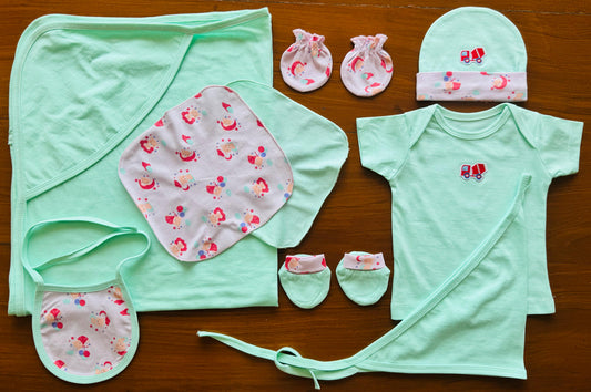 Mint Dreamy Bear Newborn Essentials